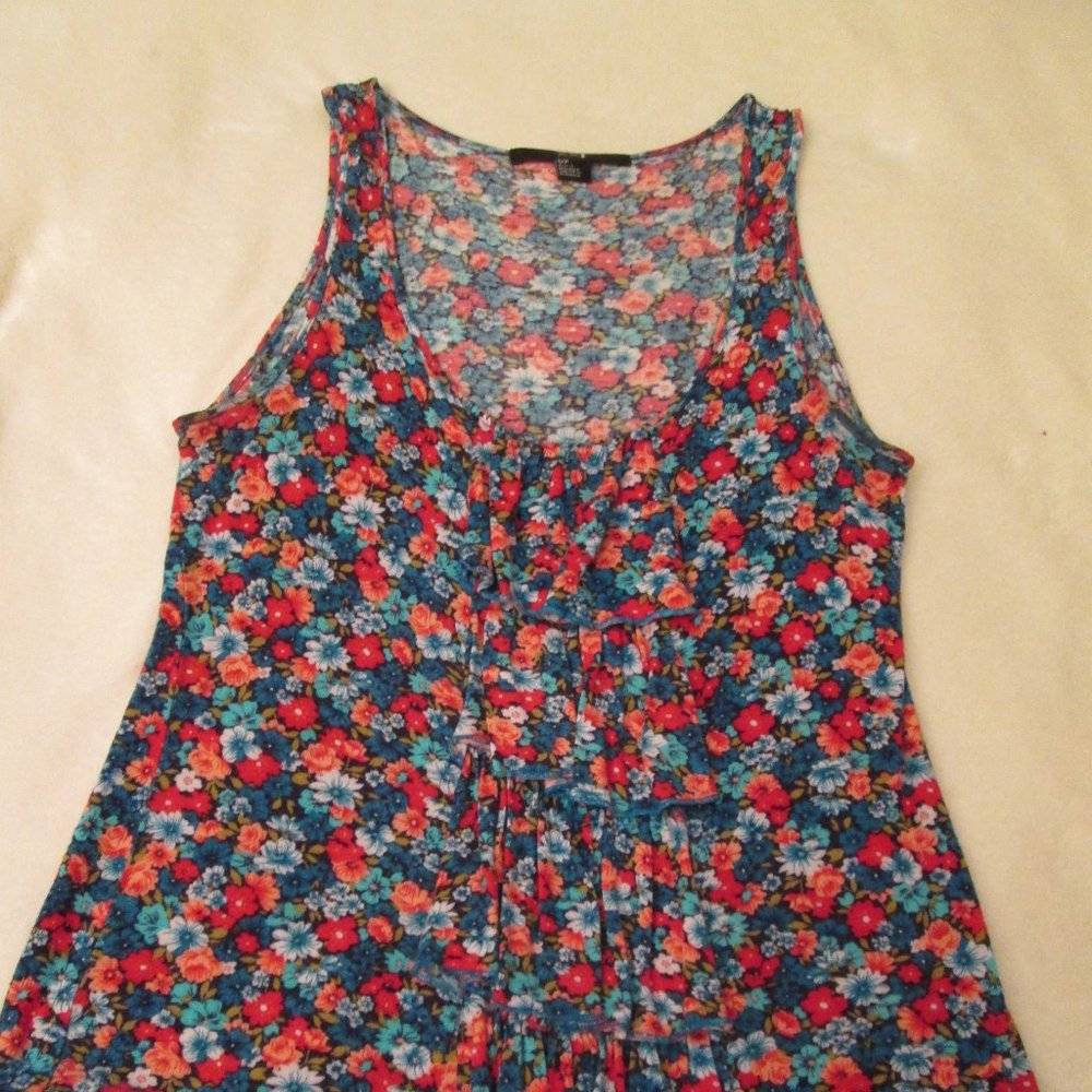 Forever 21 Floral Tank Top Front Ruffle Size S